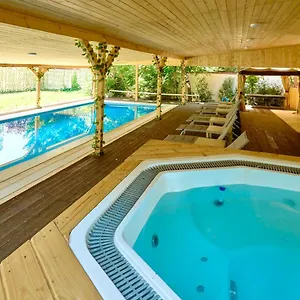 Bed & Breakfast Therme Airport, Corbeanca